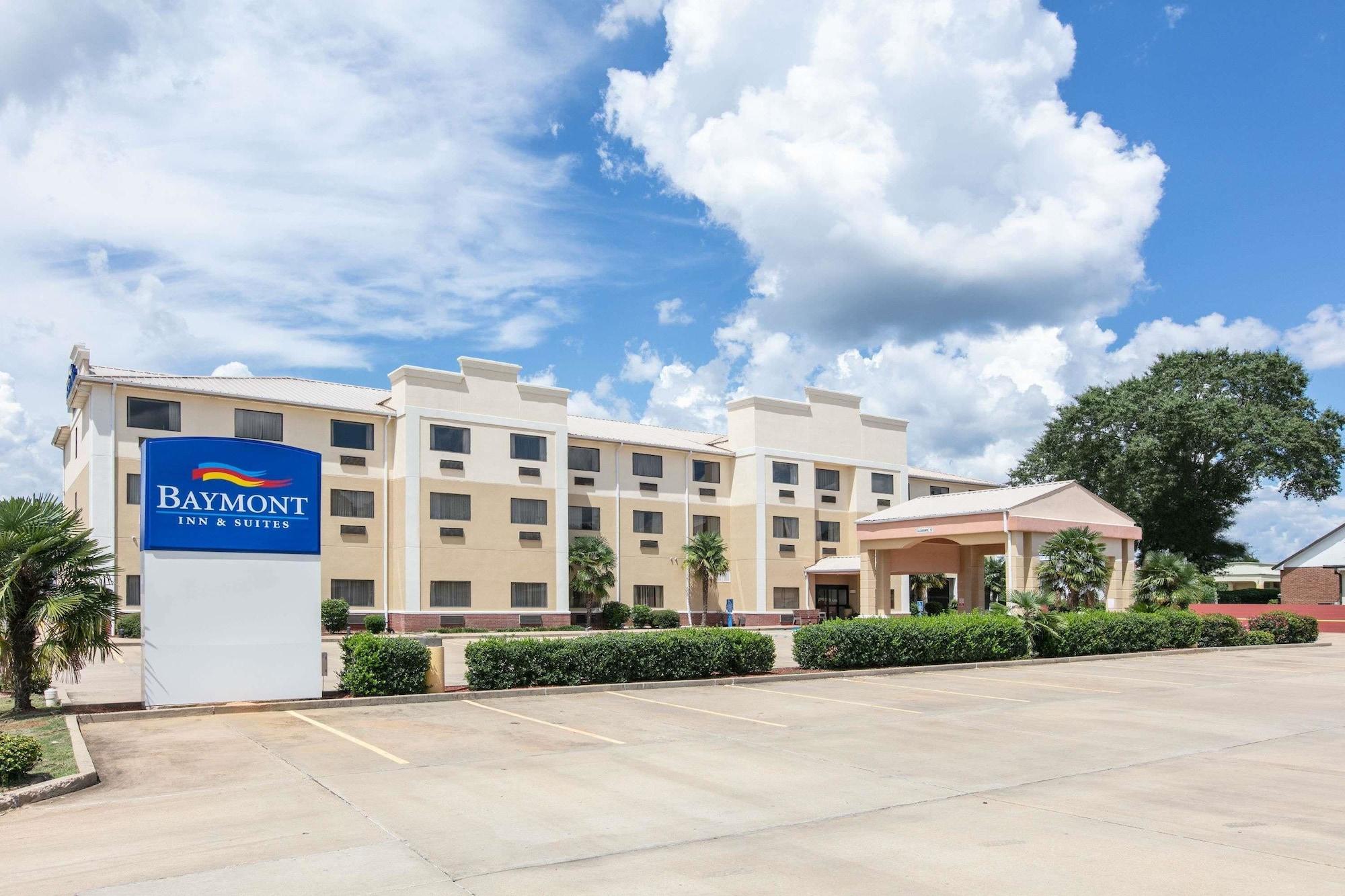 Baymont By Wyndham Hotel McComb