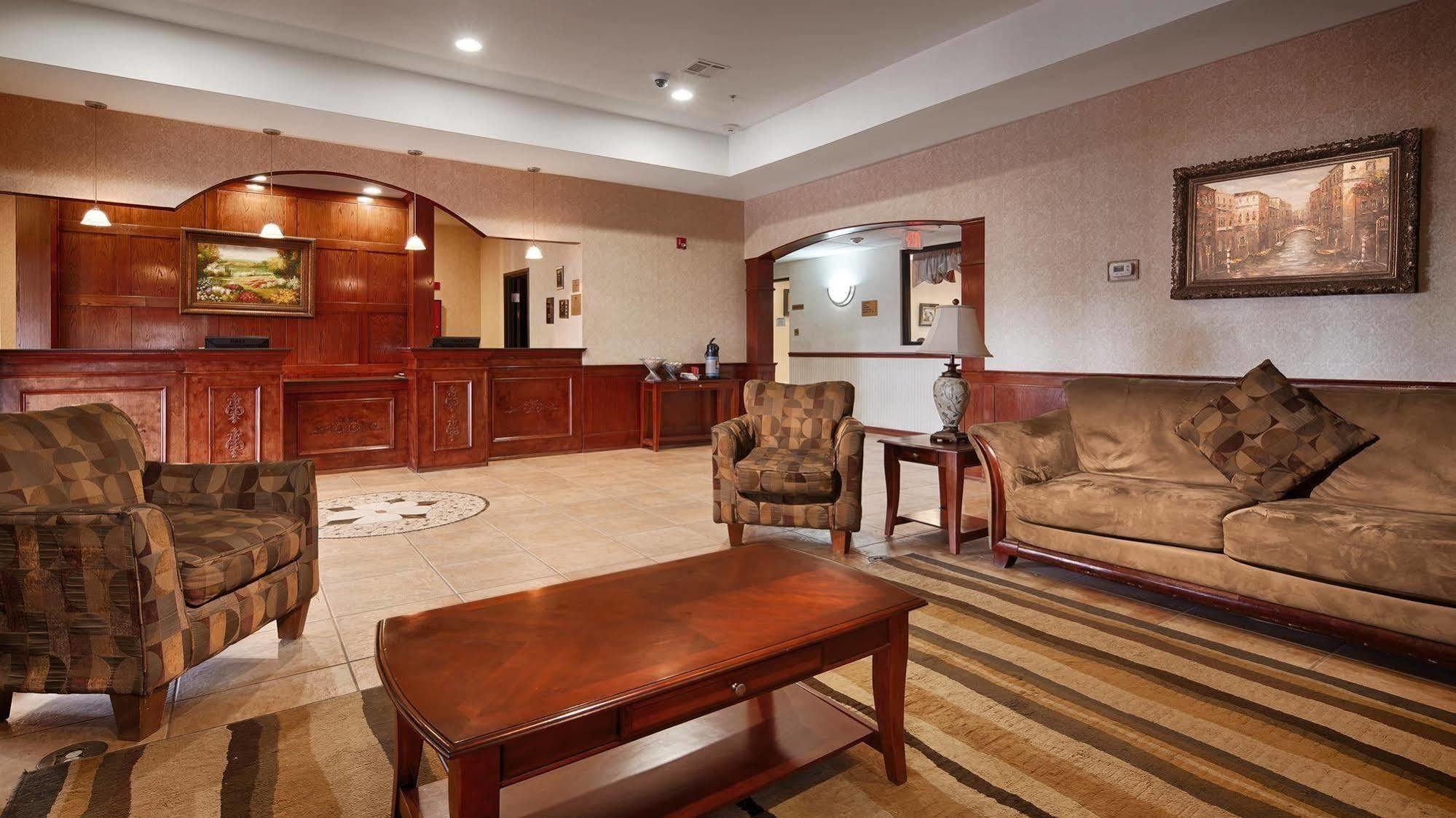 Hotel Baymont By Wyndham 3*